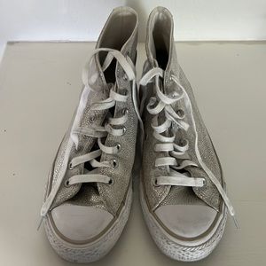 High top converse size 8.5 silver